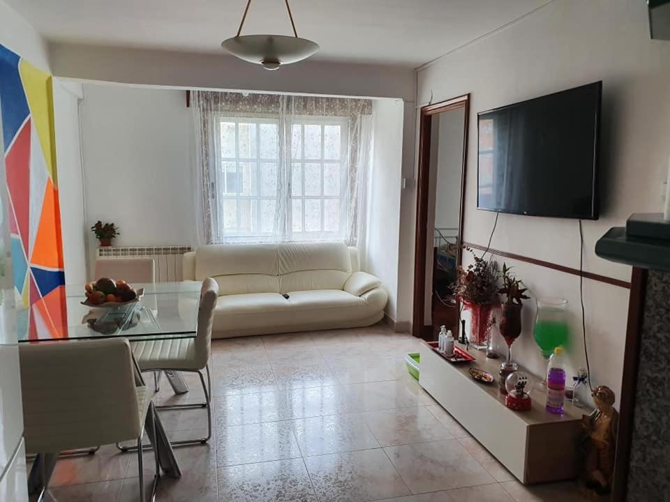 Apt Para Amigos Y Familias 比戈 外观 照片