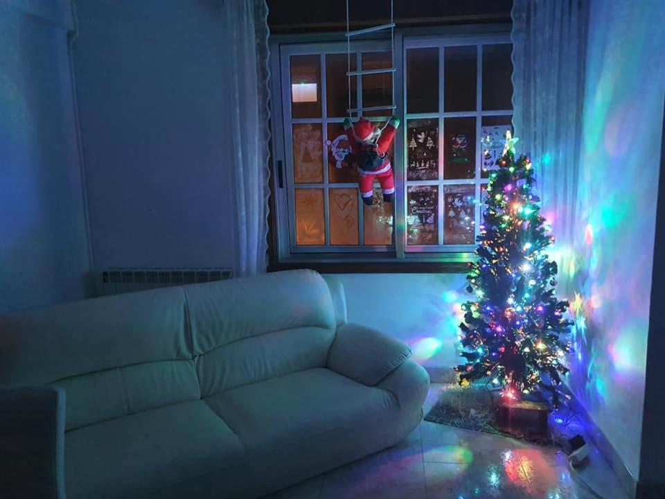 Apt Para Amigos Y Familias 比戈 外观 照片