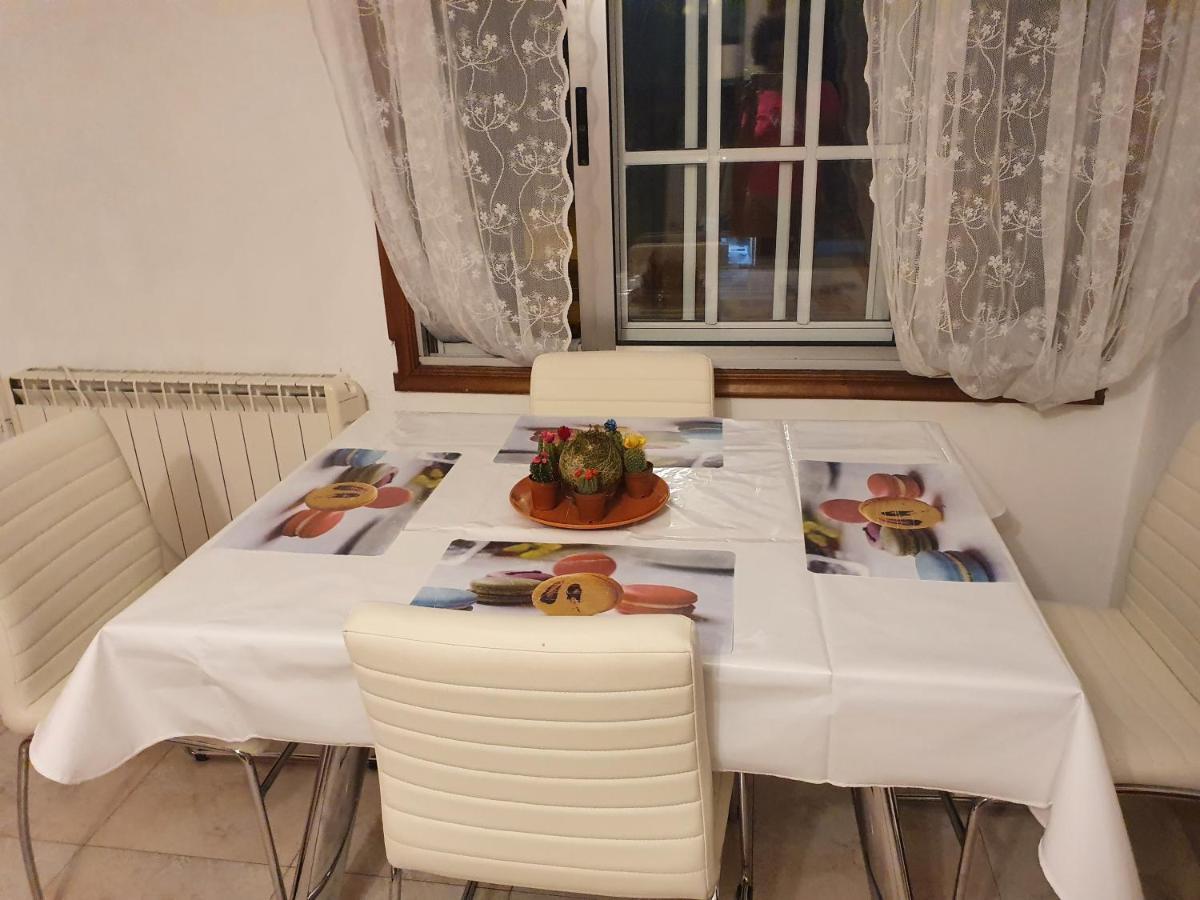 Apt Para Amigos Y Familias 比戈 外观 照片